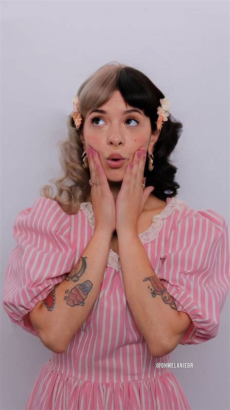 Melanie Martinez Lockscreen Melanie Martinez Melanie Singer