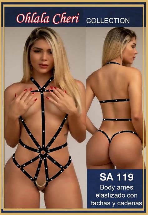 Body Arnés Elastizado Con Tachas y Cadenas Sex shop La Escala