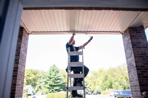 Soffit Install - Oelo