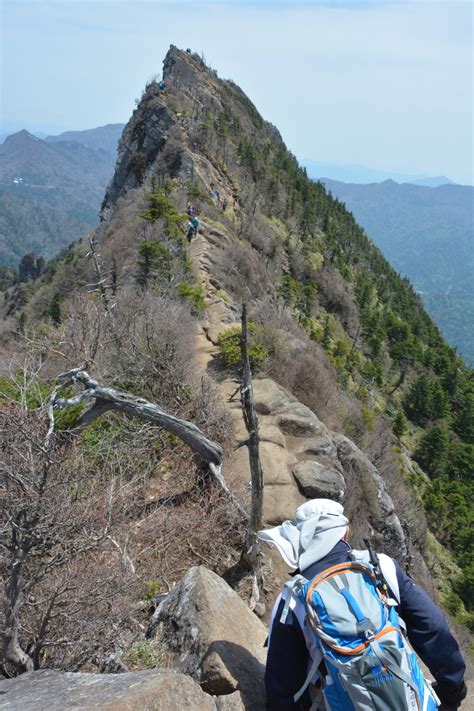 石鎚山天狗岳ビーク By Hatachinsky （id：5612908） 写真共有サイトphotohito