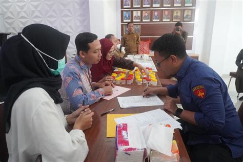 TES URINE NARKOTIKA PEGAWAI KEJAKSAAN NEGERI KABUPATEN CIREBON