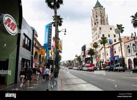 Los Angeles Usa April 2018 Street View On Hollywood Boulevard In