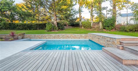 The Best Pool Deck Materials for Your Home | NA Deck and Patio