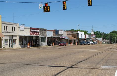 Adamsville Tn Downtown Photo Picture Image Tennessee At City