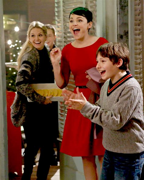 Emma Swan Promotional Stills // 2.10 - The Cricket Game. Snow White ...