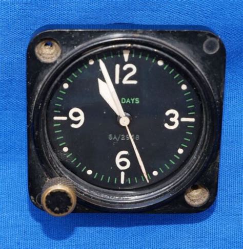 Ww2 Vintage 8 Day Aircraft Cockpit Clock Waltham Watch Co Ebay