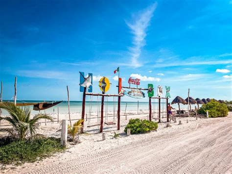 How to Get From Cancun to Holbox: the Best 5 Options + Tips