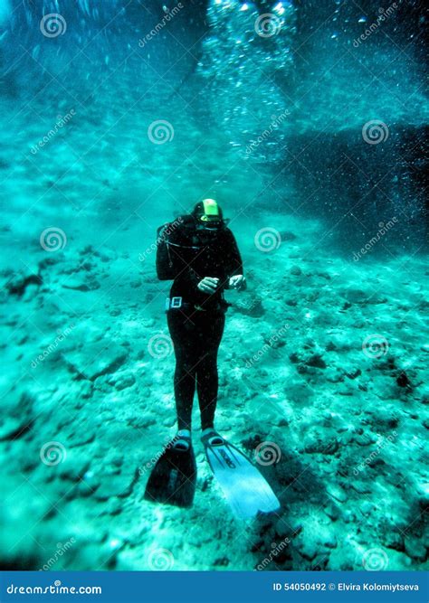 Schnorcheln Und Tauchen Im Roten Meer Redaktionelles Stockfotografie