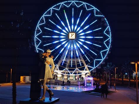 La Befana Inaugura La Ruota Panoramica Alla Marina Bignotizie It