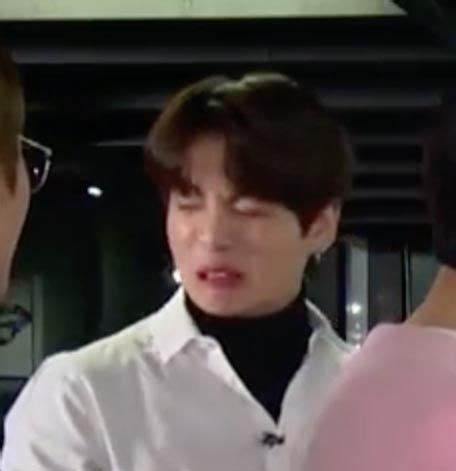 Korean Face Jeon Jeongguk Reaction Pictures Bts Memes Bts Jimin