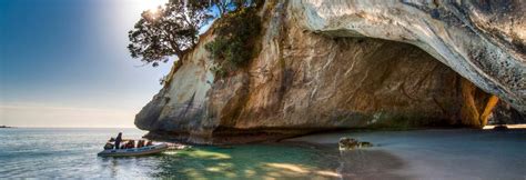 Cathedral Cove - Things to see and do - North Island | New Zealand