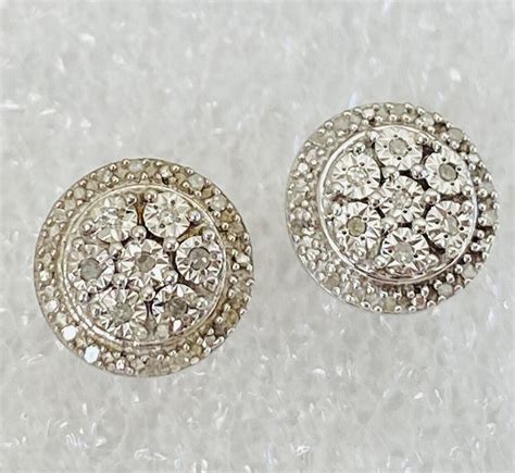 GORGEOUS SK9 1 10TCW DIAMOND HALO STYLE STERLING SILV Gem