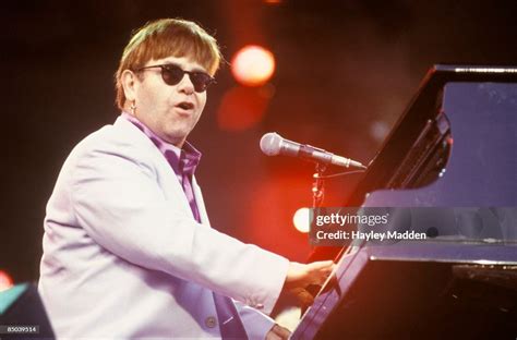 Photo of Elton JOHN, performing live onstage News Photo - Getty Images