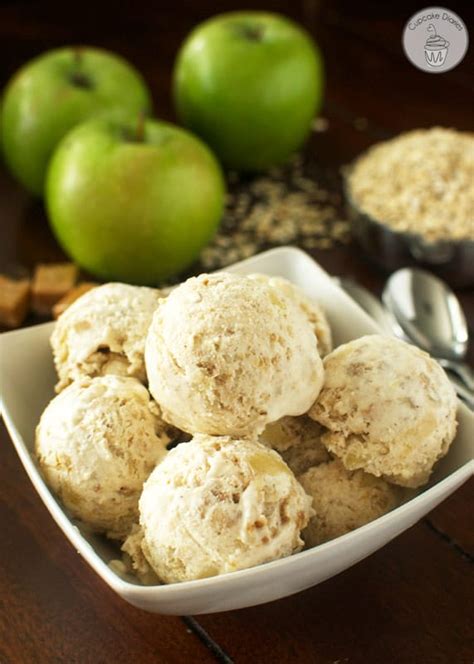 Apple Crisp Ice Cream - Cupcake Diaries