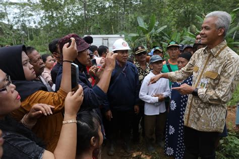 Atasi Jalan Alternatif Banyumas Brebes Yang Putus Akibat Longsor