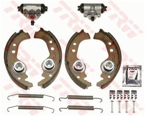 KIT GANASCE FRENO CILINDRETTI FRENO POSTERIORE FIAT PANDA 141