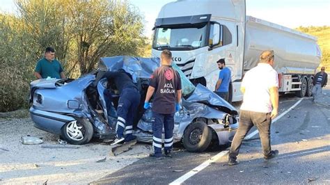 Antalya N N Korkuteli Il Esinde Otomobil Ile Tir N Kafa Kafaya