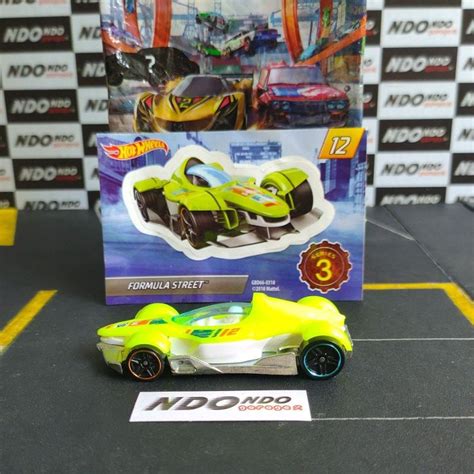 Jual Hot Wheels Formula Street Neon Green New Loose Mystery Models Shopee Indonesia