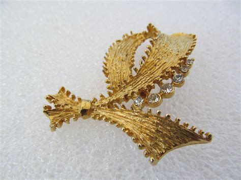 Vintage Gold Tone Rhinestone Bow Brooch Pin Etsy