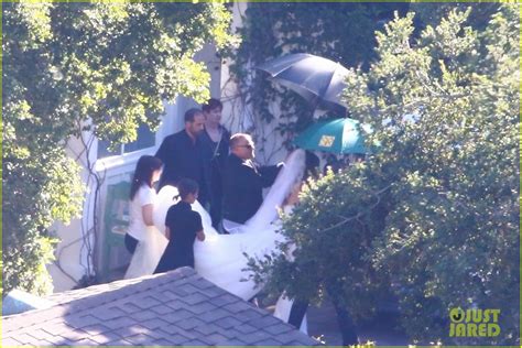 Photo: katherine schwarzenegger wedding dress chris pratt 14 | Photo ...