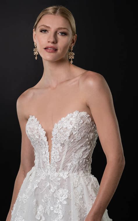 Romantic Floral Lace A Line Wedding Dress With Plunging Neckline