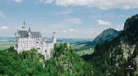 Discover The World S Most Beautiful And Prettiest Castles