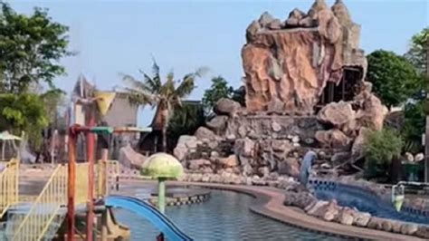 Destinasi Wisata Waterland Ade Irma Suryani Cirebon Wahana Seru