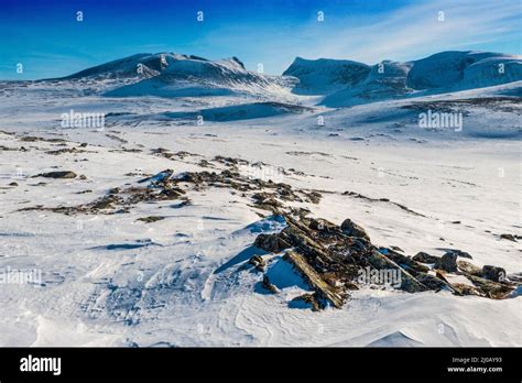 Snohetta mountain group in Dovre region of Norway, winter Stock Photo ...