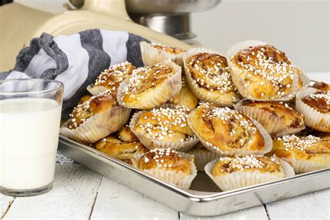 Happy Cinnamon Bun Day On October 4 Swedentips Se