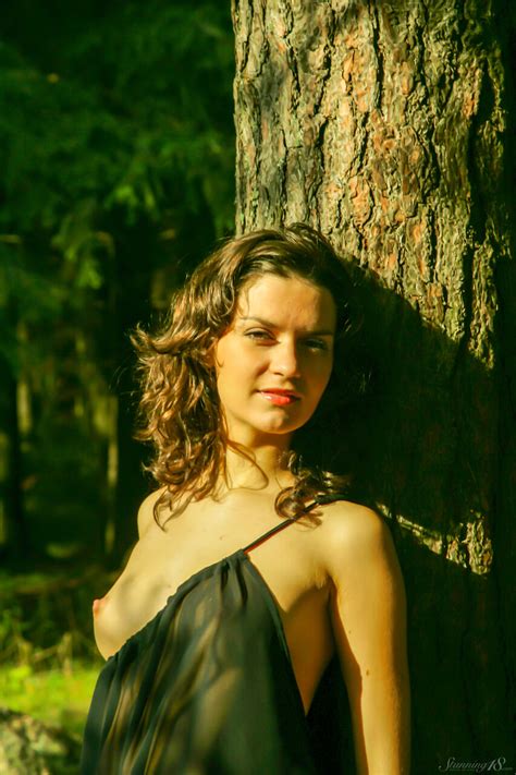 Stunning Featuring Roza A Nude Gallery CoedCherry