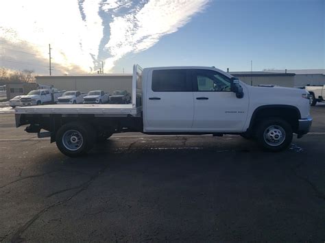 New 2023 Chevrolet Silverado 3500 HD Chassis Cab Work Truck Crew Cab in Washington #2390613 ...