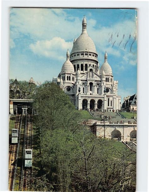 Postcard Basilique du Sacré Coeur de Montmartre et le funiculaire