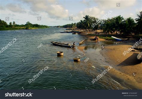 350 Volta River Images, Stock Photos & Vectors | Shutterstock