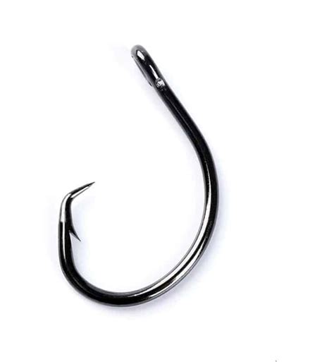 9 Best Fishing Hooks Reviews: Invest in Quality Angler Tackle