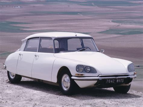 Citroen Ds Berline Pictures Information Specs