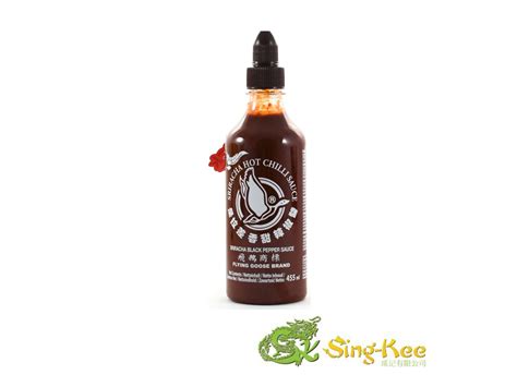 Flying Goose Sriracha Hot Chilli Sauce Black Pepper 455ml Herbs