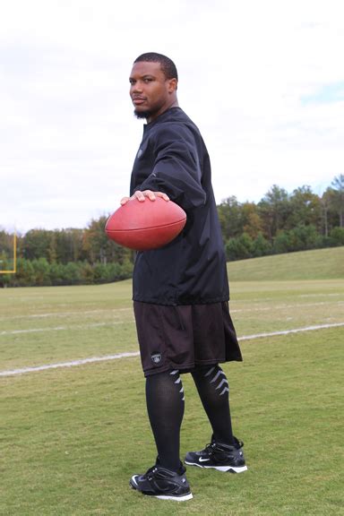 michael turner running    atlanta falcons straight