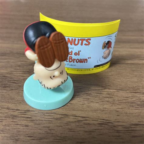 Yahooオークション Peanuts ピーナッツ スヌーピー チョコエッグ 17