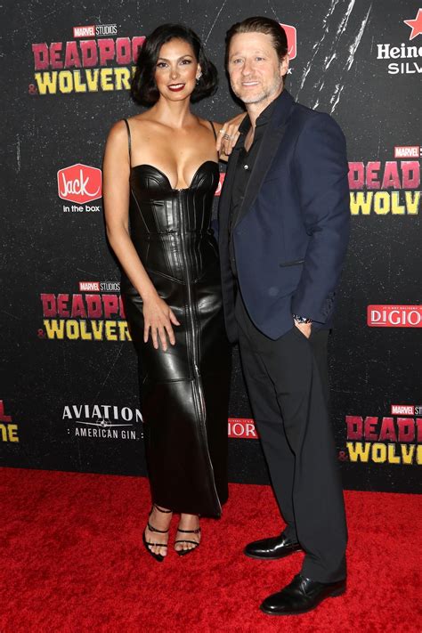 Morena Baccarin's feet