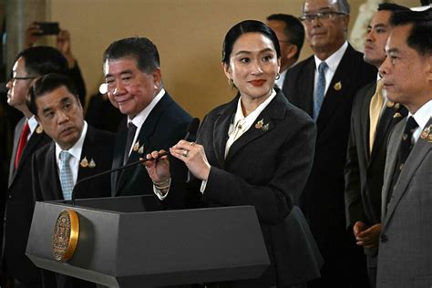 thailand prime minister paetongtarn shinawatra sacked