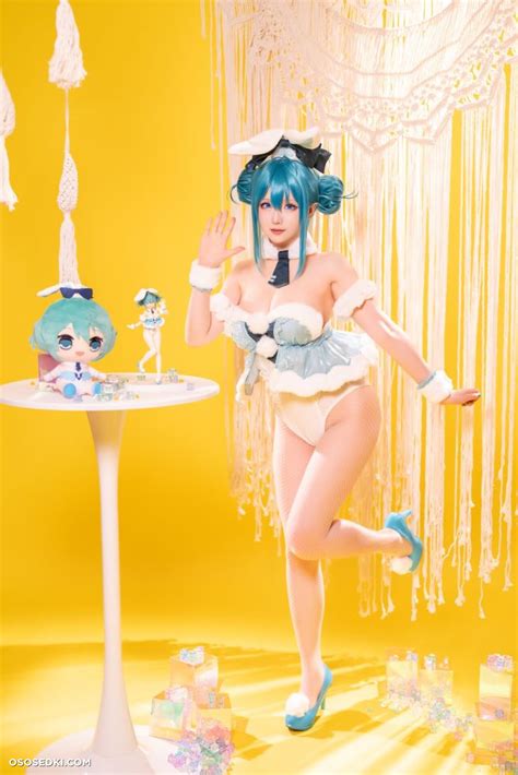 Hoshilily Bunny Hatsune Miku Vocaloid Naked Cosplay Asian Photos