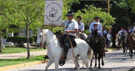 Firmat celebrará el Día de la Tradición con desfile y espectáculos