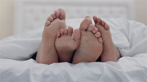 Feet Couple Stock Footage And Videos 4012 Stock Videos