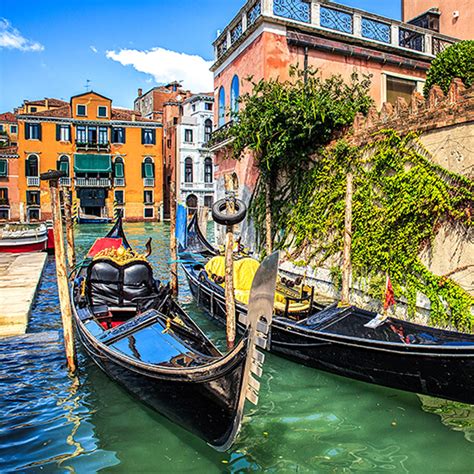 Gondola ride in Venice - Outreach Accessible Italian Tours