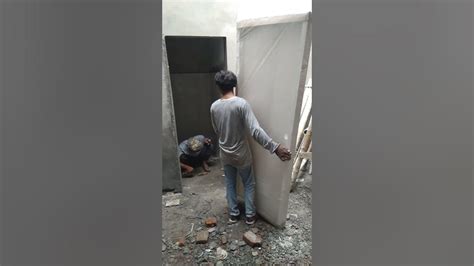 Rumah Ekonomis Part 269 Proses Pemasangan Gawangan Pintu Kamar Mandi