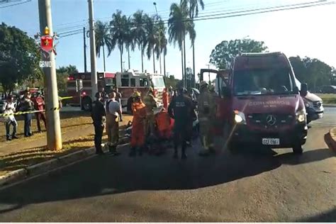 Ciclista Morre Ao Ser Atropelado Por Nibus No Lago Sul Metr Poles