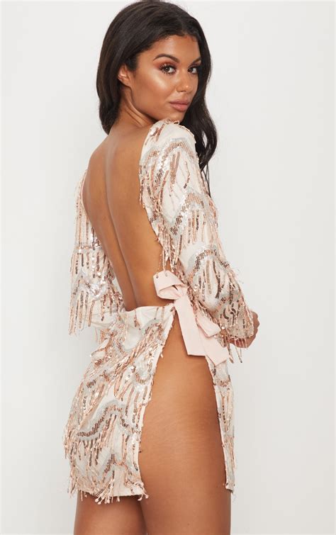 Robe Moulante Nude Avec Sequins Et Dos Très Ouverts Robes