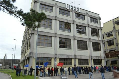 Concurso Ufpel Edital Vagas Sal Rio Inscri O Apostila