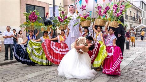 Qu Son Por Qu Se Hacen Y Cu Nto Cuestan Las Calendas En Oaxaca Unotv