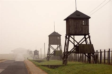 Visita Privada Al Museo Estatal De Majdanek Con Visita Opcional A